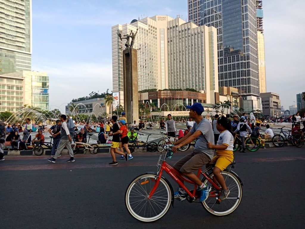 car_free_daya-Wx3A_large