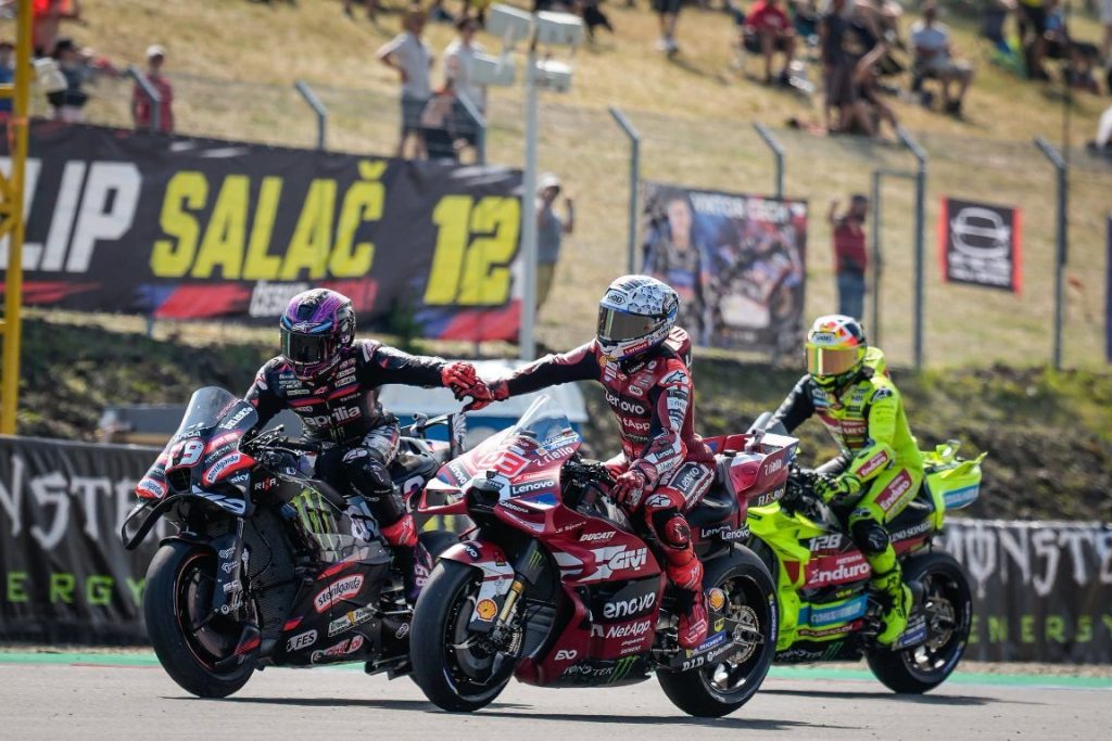 jorge_martin_berani_menantang_marc_marquez_merebut_gelar_juara_dunia_motogp_2026-L3oi_large