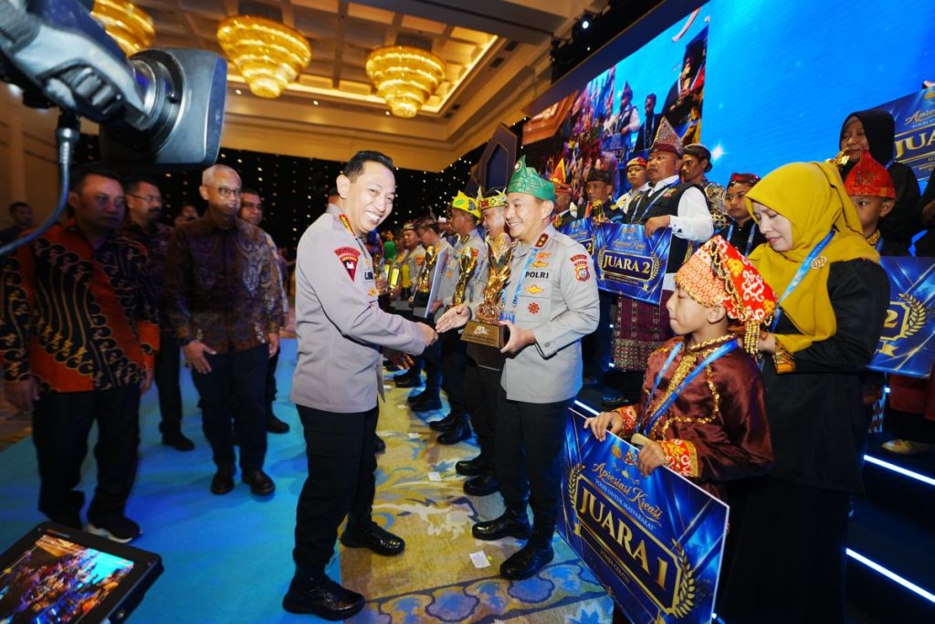 kapolri_jenderal_listyo_sigit-KhZL_large