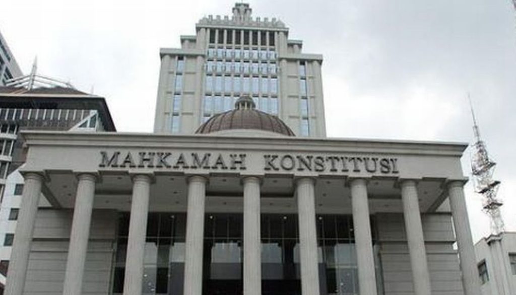 mahkamah_konstitusi-fU34_large