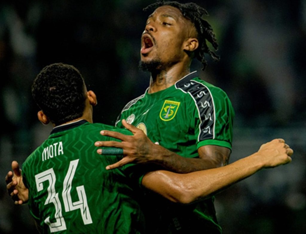 persebaya_surabaya-VRIg_large