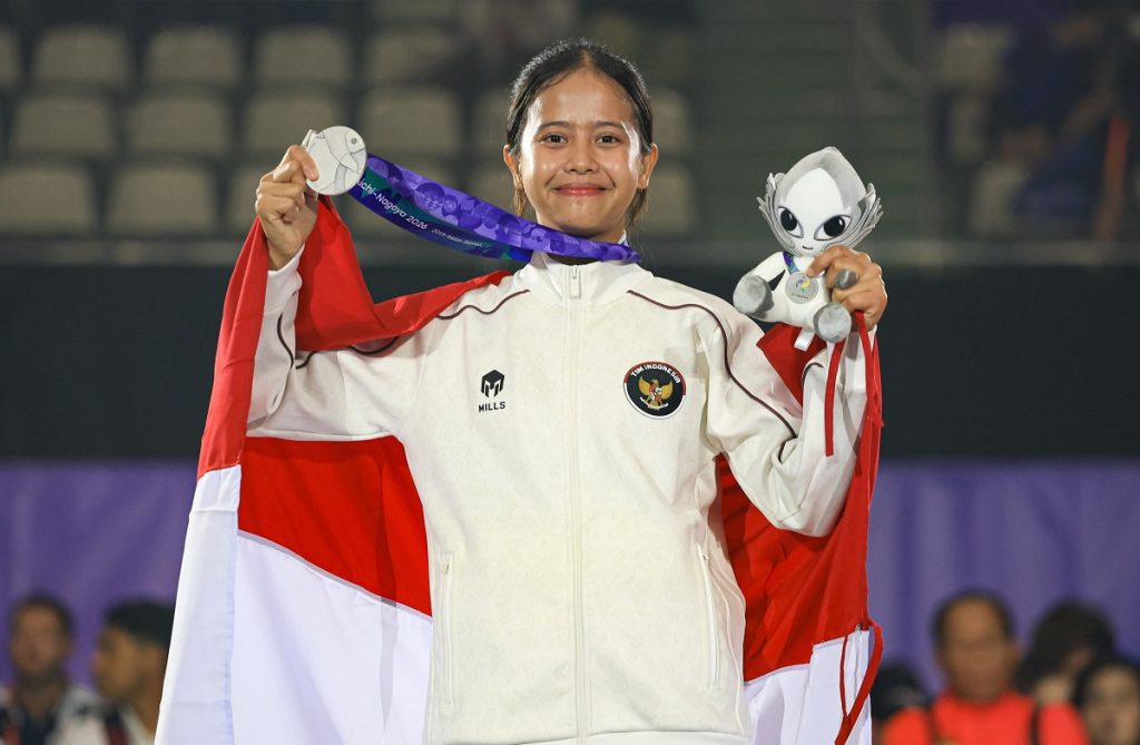 atlet_teqball_indonesia_sumaya_raih_medali_perak_di_asian_games_2026-okPf_large