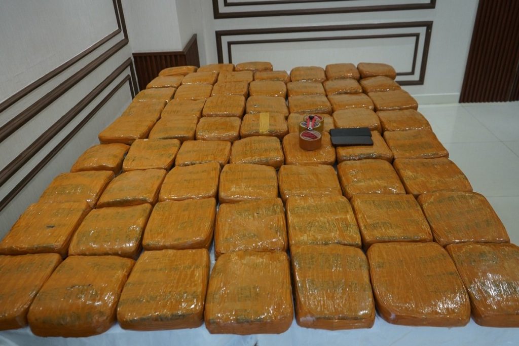 barang_bukti_ganja-3xSg_large