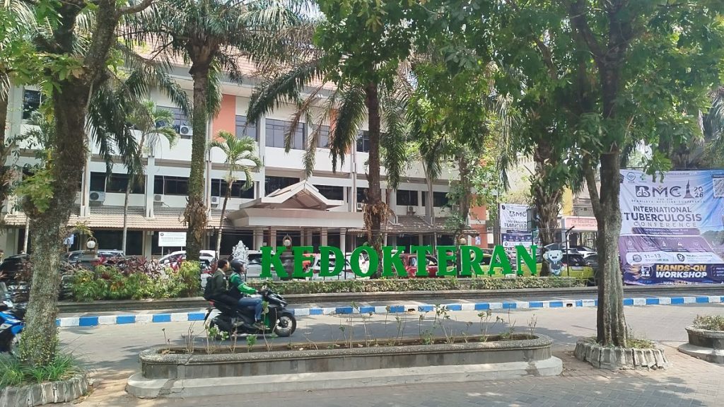 fakultas_kedokteran_universitas_brawijaya-jcmU_large