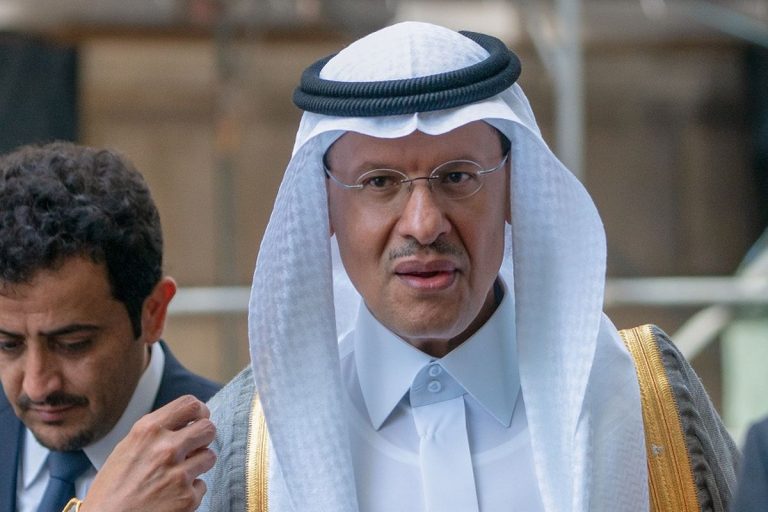 pangeran_abdulaziz_bin_salman_al_saud-TsdH_large