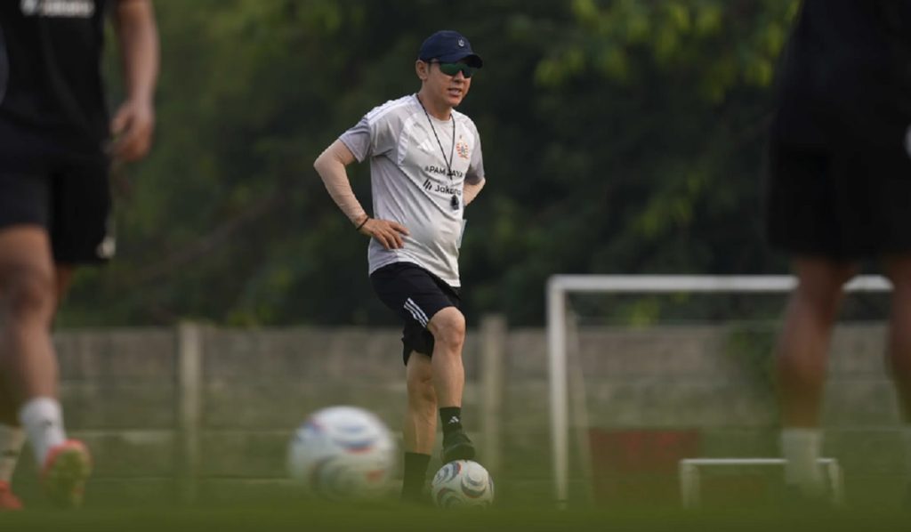 shin_tae_yong_bangga_persija_jakarta_menang_atas_persib_dan_borneo_fc_media_persija-St2r_large