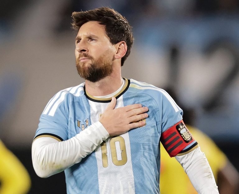 lionel_messi-byi1_large