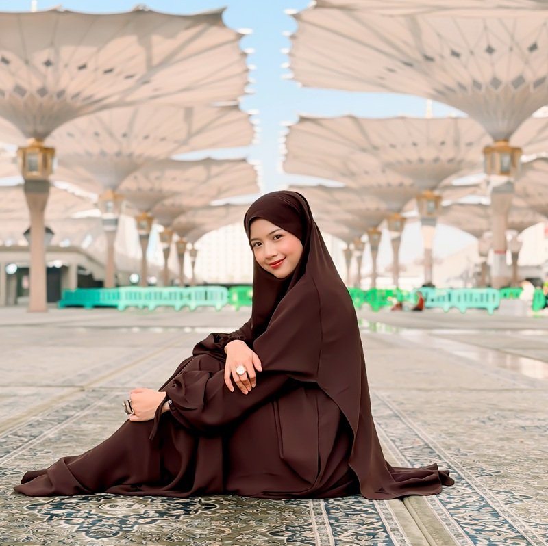 potret_diva_azzura-tOYe_large