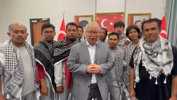 Latest Update: Berhasil Dibebaskan, 9 WNI Rombongan GSF yang Ditahan Israel Tiba di Turki