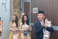 Pesona Ayu Ting Ting saat Salat Iduladha bareng Bilqis – Seperti Kakak Adik