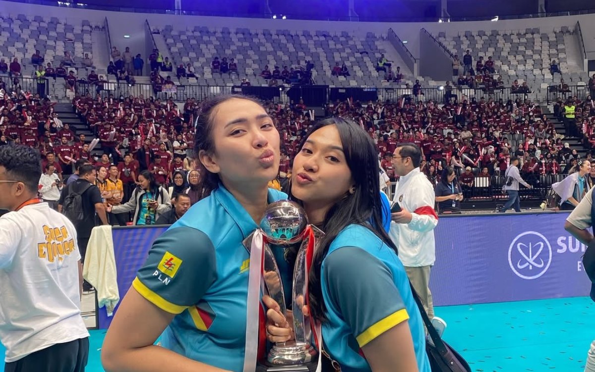 5 Pevoli Cantik yang Pernah Dipacari Pesepakbola Indonesia – Nomor 1 Juara Proliga 2026!