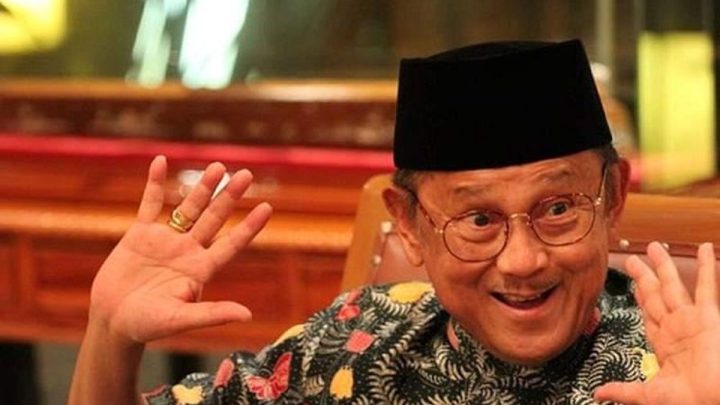 Intip Kisah BJ Habibie yang Bikin Rupiah Kuat dari Rp17.000 Jadi Rp6.500 per Dolar AS