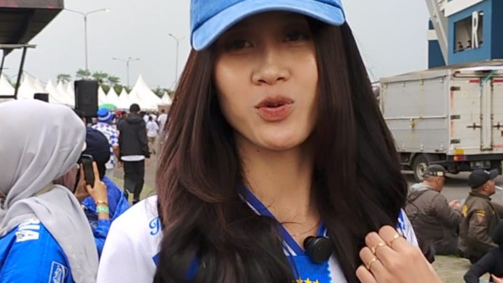 Bobotoh Cantik Indah Optimistis Persib Bandung Kalahkan Persijap Jepara dan Kunci Gelar Juara di GBLA!
