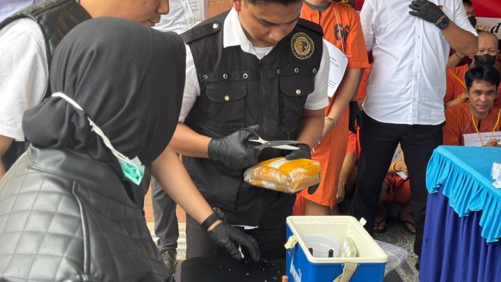 Facing Challenges: Polda Sumsel Tangkap 49 Tersangka Narkoba Sepanjang Mei, Barang Bukti Rp2,8 M Dimusnahkan