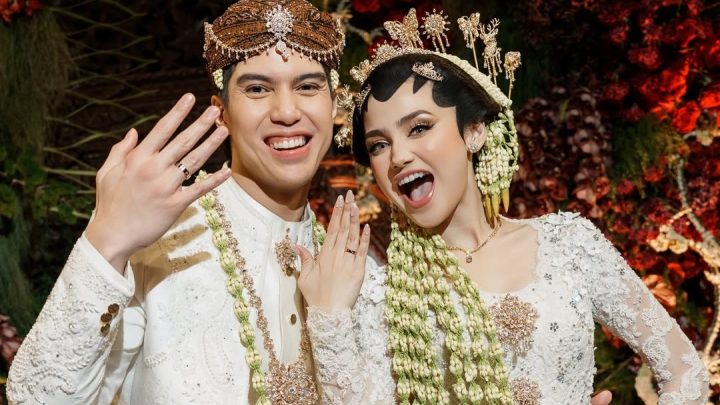 Latest Program: Maia Estianty Minta Netizen Tak Desak El Rumi dan Syifa Hadju soal Kehamilan: Enggak Sopan!
