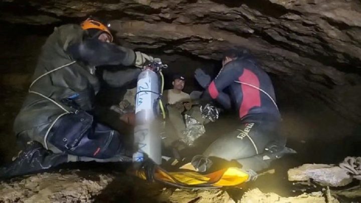 4 Orang Berhasil Dievakuasi setelah Terjebak Sepekan di Gua Laos yang Terendam Banjir