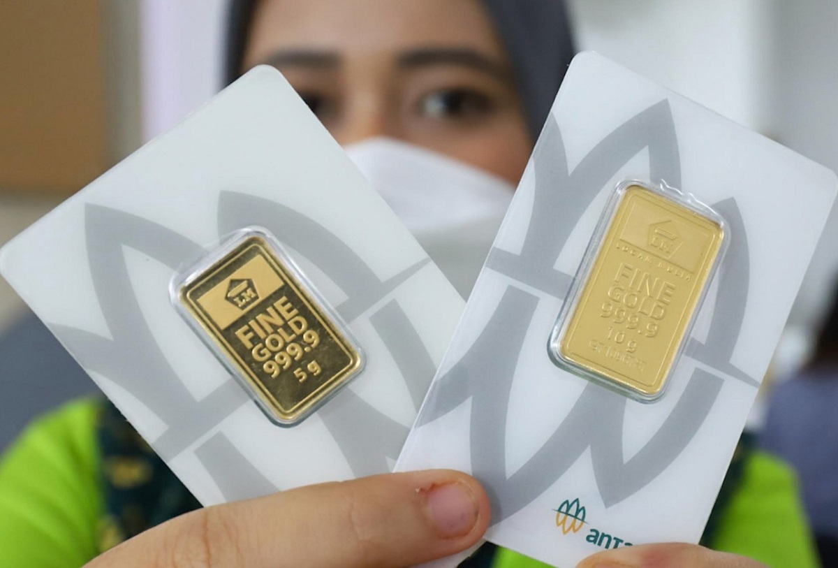 Harga Emas Antam Hari Ini Turun Rp24.000, Kini Dibanderol Rp2.765.000 per Gram
