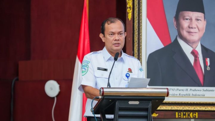 Kendalikan Karhutla – BMKG Intensifkan Operasi Modifikasi Cuaca di Sumsel