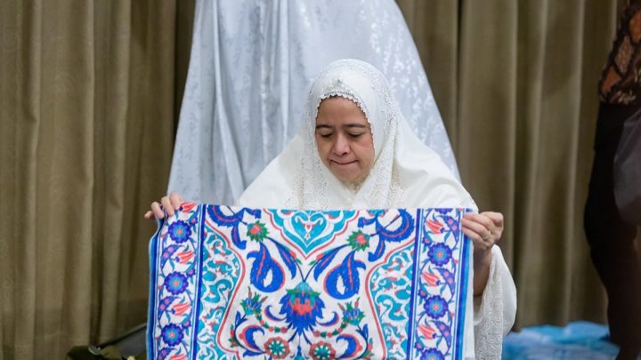 Salat Iduladha di Masjid DPR – Puan Maharani Ajak Masyarakat Rajut Kebersamaan