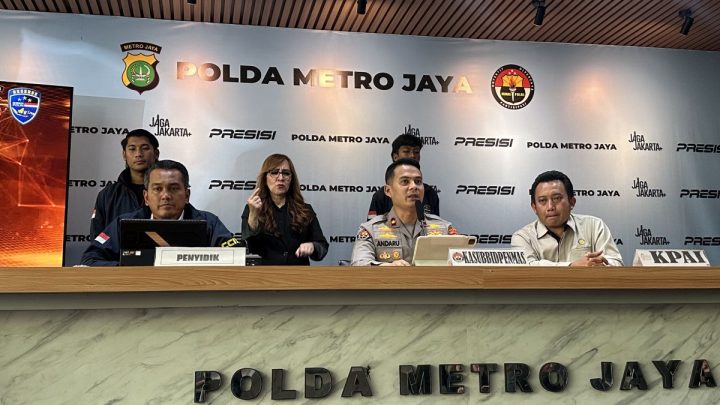 Polisi Bongkar Live Streaming Porno Berkedok Challenge di Medsos