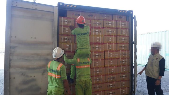 Announced: KPK Sita Kontainer Berisi Suku Cadang Kendaraan Diduga Terkait Blueray Cargo