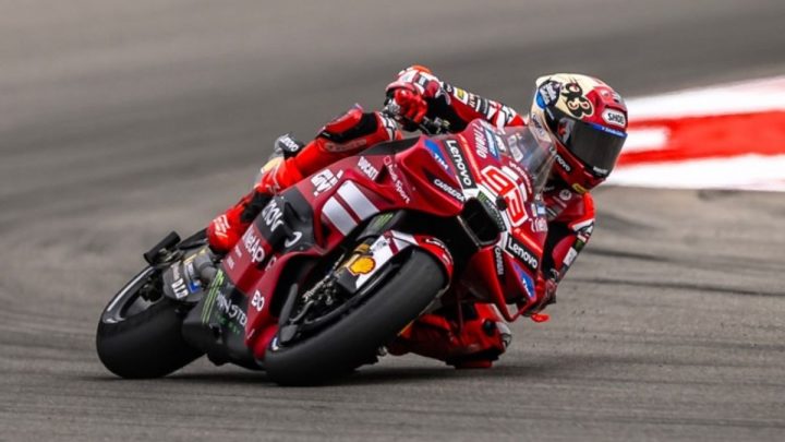 Solving Problems: Tak Tahu Penyebab Kecelakaan Horor di Sirkuit Jerez, Mental Marc Marquez Makin Rusak?