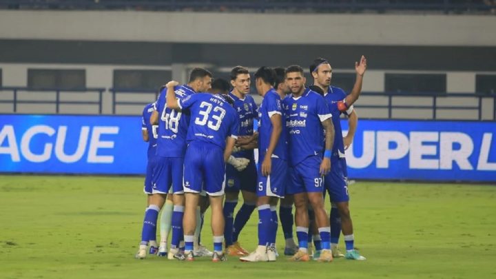 Persib Bandung Sangat Butuh Dukungan Bobotoh di 2 Laga Sisa Super League 2025-2026