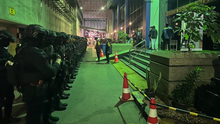Ratusan WNA Sindikat Judol Internasional Dibawa ke Imigrasi – Ini Penjelasan Mabes Polri