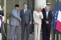 Topics Covered: Macron Sambut Langsung Kedatangan Prabowo di Istana Elysee