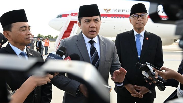 Special Plan: Seskab Teddy: Maung Jadi Simbol Diplomasi Indonesia di KTT ASEAN 2026