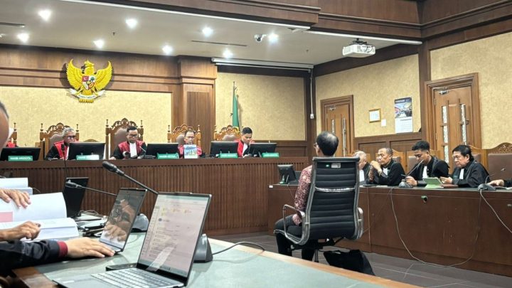 Solving Problems: Sidang Tuntutan Nadiem Dimulai, Jaksa Siapkan Dokumen 1.597 Halaman
