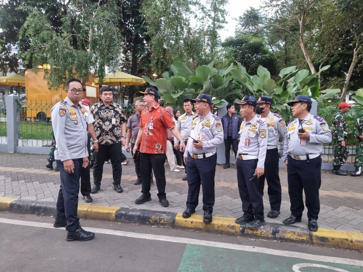 Pemprov DKI Sikat Jukir Liar di Blok M – 13 Orang Diamankan