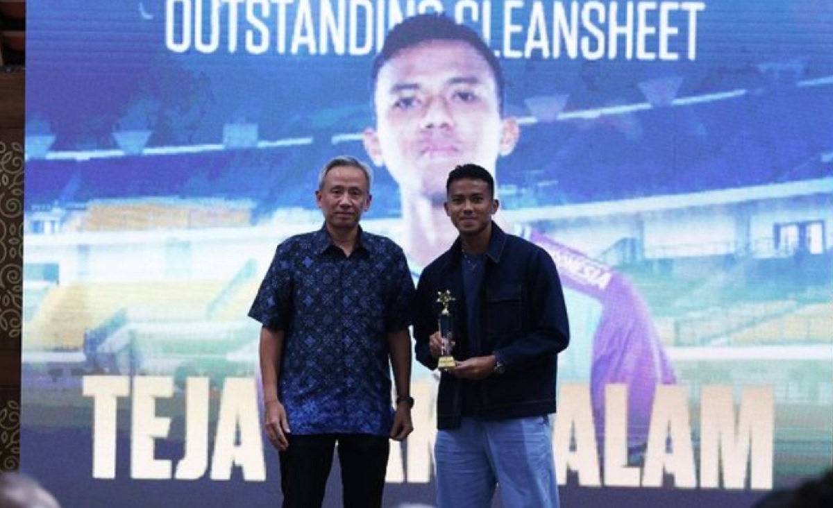 Pecahkan Rekor Clean Sheet Yoo Jae-hoon – Kiper Persib Bandung Teja Paku Alam Belum Puas!