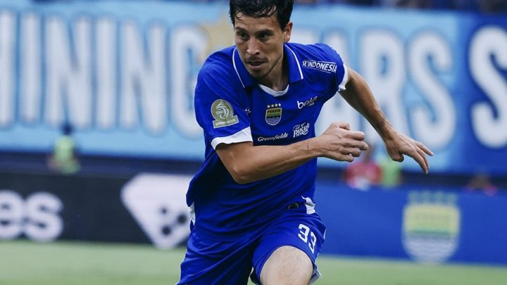 Thom Haye Tak Peduli Persib Bandung Gagal Kalahkan Persijap Jepara: Kami Juara