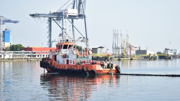 Facing Challenges: Latihan Gabungan Digelar di Pelabuhan Tanjung Priok, Cegah Terorisme dan Aksi Anarkis!