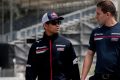Facing Challenges: Rivalitas Veda Ega Pratama dan Pembalap Malaysia Hakim Danish Memanas Jelang Moto3 Italia 2026
