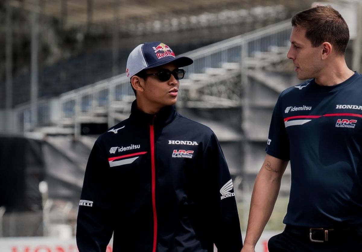 Rivalitas Veda Ega Pratama dan Pembalap Malaysia Hakim Danish Memanas Jelang Moto3 Italia 2026