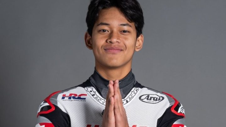 Main Agenda: Adu Kisaran Gaji Pembalap Muda Veda Ega Pratama dengan Hakim Danish di Moto3