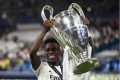 Important Visit: Vinicius Junior Tegaskan Ingin Bertahan Seumur Hidup di Real Madrid!