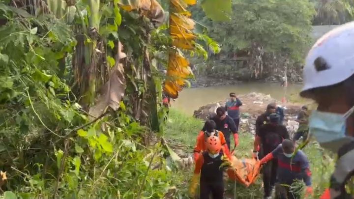 Jasad Korban Tenggelam di Kali Bekasi Ditemukan Usai 5 Hari Pencarian