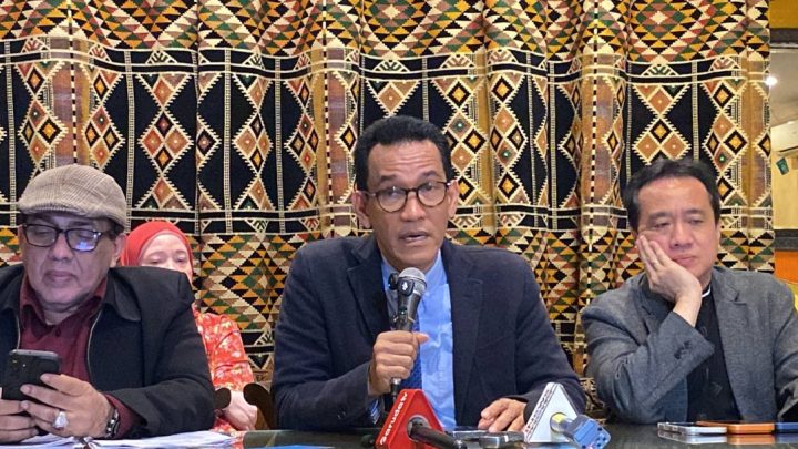 Official Announcement: Polisi Akan Limpahkan Perkara Roy Suryo Cs, Refly Harun: Pernyataan Normatif!