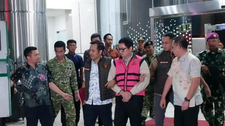 Key Discussion: Tampang Lesu Andri Mulyono Usai Ditetapkan Tersangka Korupsi Motor Listrik BGN