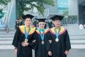 Historic Moment: Momen Anang, Ashanty dan Azriel Rayakan Kelulusan Bersama dari UNAIR, Kompak Pakai Toga