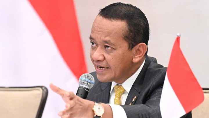 Topics Covered: Bahlil Pastikan Harga Pertalite dan LPG 3 Kg Tak Naik, Pertamax Bisa Turun