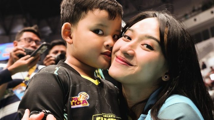 4 Pevoli Supercantik Indonesia yang Jadi Mama Muda – Nomor 1 Idola Kaum Adam