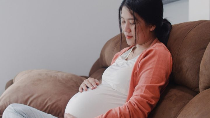 Ketiak Bumil Sering Basah dan Bau? Begini Kata Dokter
