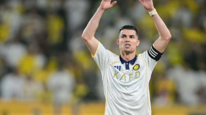 Visit Agenda: Mantan Direktur AC Milan Klaim Cristiano Ronaldo Nyaris Gabung Rossoneri !