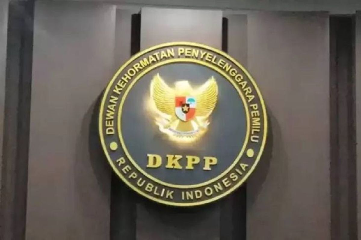 Berstatus ASN – Ketua Bawaslu Tambrauw Dipecat DKPP
