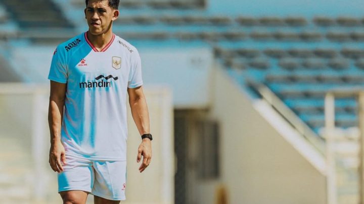 Historic Moment: Wujudkan Mimpi, Eksel Runtukahu Siap Buktikan Diri di Timnas Indonesia