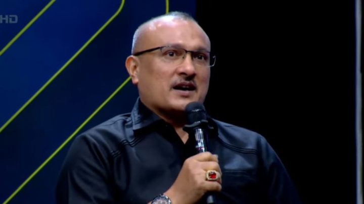 Latest Program: Ferdinand Sebut Pernyataan Tiyo Soal “Alat Pelacak” Mirip Kasus Ratna Sarumpaet